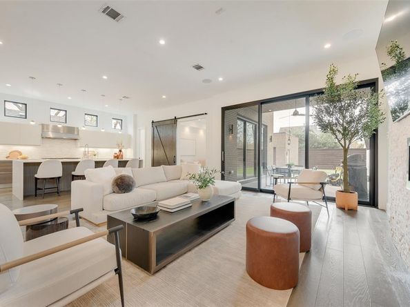 6420  Kenwood Avenue , Dallas Texas 75214