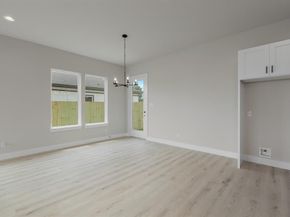 2421  Gooch Street , Dallas Texas 75241