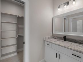 2421  Gooch Street , Dallas Texas 75241