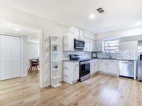121  Sunflower Drive , Garland Texas 75041
