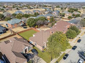 10313  Wood Drive , Rowlett Texas 75089