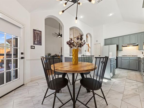 10313  Wood Drive , Rowlett Texas 75089