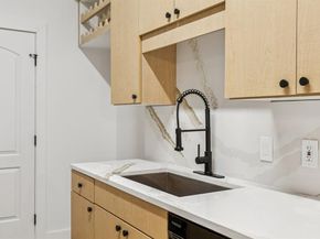 3225  Turtle Creek Boulevard  142, Dallas Texas 75219