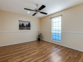 2418  Vista Glen Lane , Carrollton Texas 75007