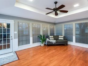 2418  Vista Glen Lane , Carrollton Texas 75007