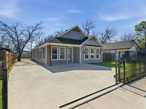 3612  Avenue J  , Fort Worth Texas 76105