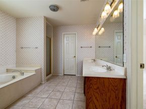 4224  Hollow Creek Court , Fort Worth Texas 76008