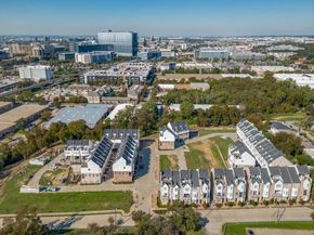 2114  Wenge Lane , Dallas Texas 75219