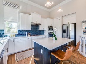 2114  Wenge Lane , Dallas Texas 75219