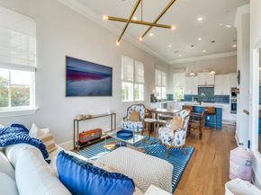 2114  Wenge Lane , Dallas Texas 75219