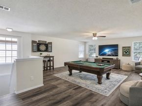 2513  Tan Oak Drive , Dallas Texas 75212