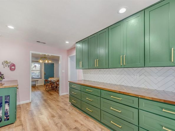 13533  Charcoal Lane , Farmers Branch Texas 75234