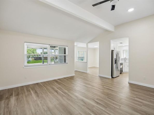 2035  Sancerre Lane , Carrollton Texas 75007