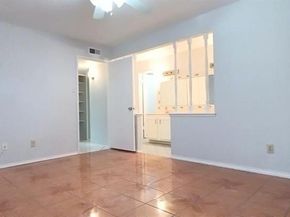 1113  Maydelle Lane , Garland Texas 75042