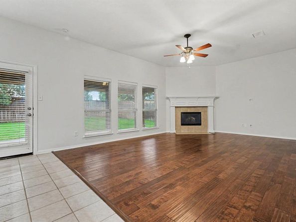 4111  Creek Hill Lane , Corinth Texas 76208