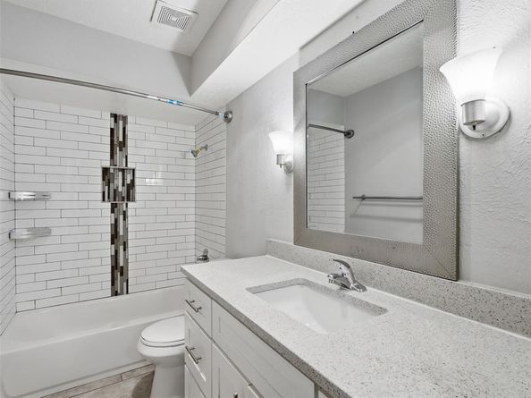 8121  Ferguson Road , Dallas Texas 75228