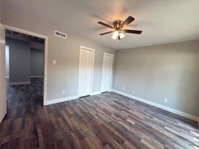 4020  Holland Avenue  106, Dallas Texas 75219
