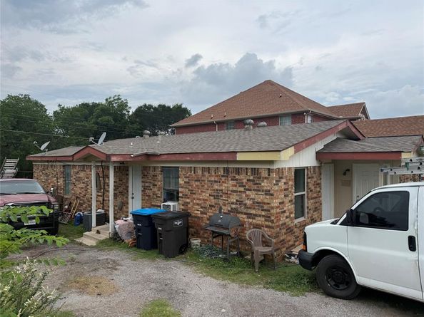 2917  Chestnut Avenue , Fort Worth Texas 76106