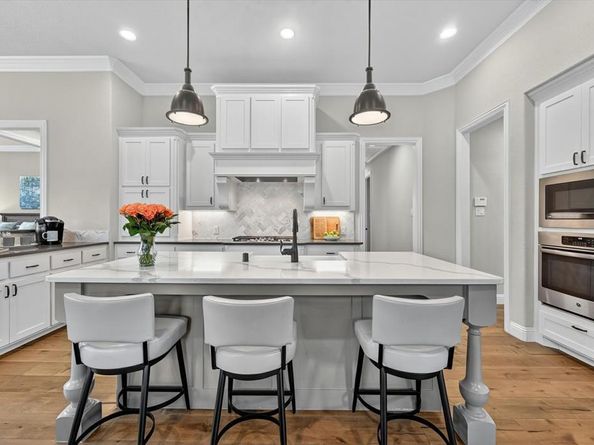 6656  Roughleaf Ridge Road , Flower Mound Texas 76226