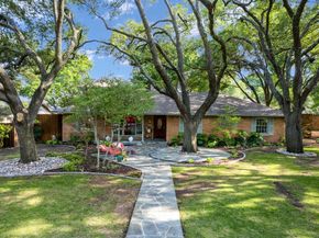 911  Saint Lukes Drive , Richardson Texas 75080