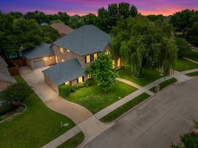 2704  Lakesedge Drive , McKinney Texas 75072