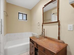 6812  Treehaven Road , Fort Worth Texas 76116