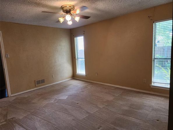 1201  Dandelion Drive , Garland Texas 75043