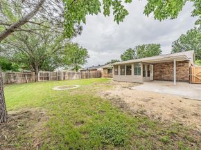 6925  Sandstone Court , Fort Worth Texas 76120