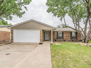 6925  Sandstone Court , Fort Worth Texas 76120