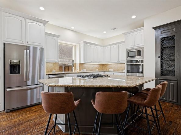 821  Kiowa Drive , Prosper Texas 75078