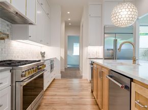 9315  Lenel Place , Dallas Texas 75220