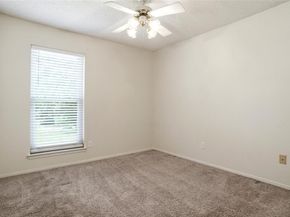 400  Woodlake Circle , Azle Texas 76020