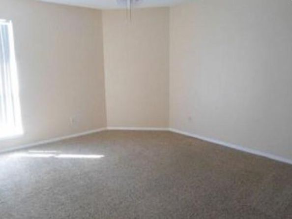 2709  Wimbledon Court , Garland Texas 75041