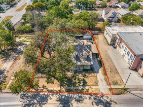 2709  Azle Avenue , Fort Worth Texas 76106