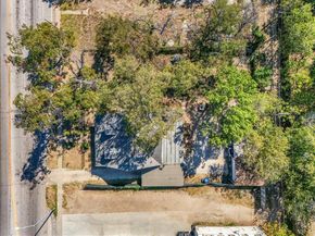2709  Azle Avenue , Fort Worth Texas 76106