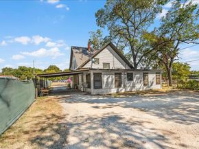 2709  Azle Avenue , Fort Worth Texas 76106