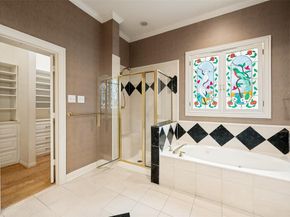 4037  Cotswold Court , Dallas Texas 75220