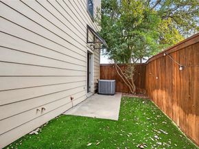 4050  Mckinney Avenue  12, Dallas Texas 75204