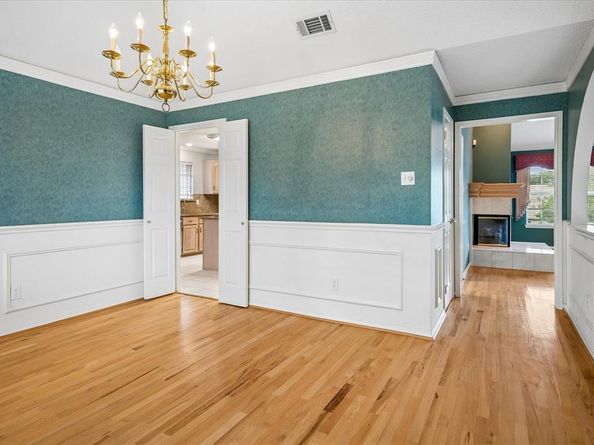 6227  Cupertino Trail , Dallas Texas 75252