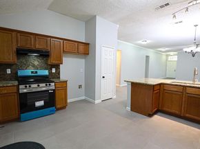 5616  Indian Hill Drive , Arlington Texas 76018