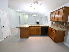 5616  Indian Hill Drive , Arlington Texas 76018