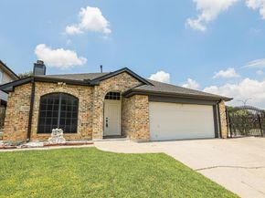 5616  Indian Hill Drive , Arlington Texas 76018