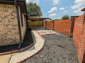 5616  Indian Hill Drive , Arlington Texas 76018