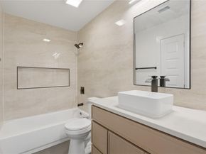 7034  Lo Chalmers Lane , Garland Texas 75043