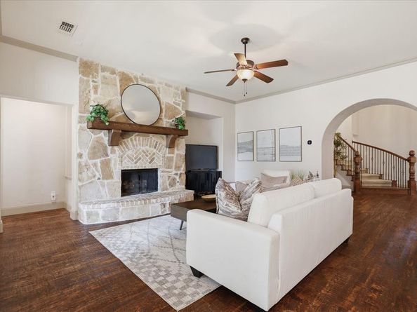 929  Lairds Lane , Allen Texas 75013