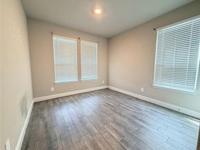 1324  Razorbill Road , Denton Texas 76205