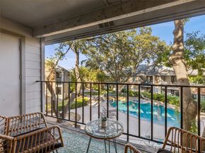 15151  Berry Trail  706, Dallas Texas 75248