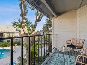 15151  Berry Trail  706, Dallas Texas 75248