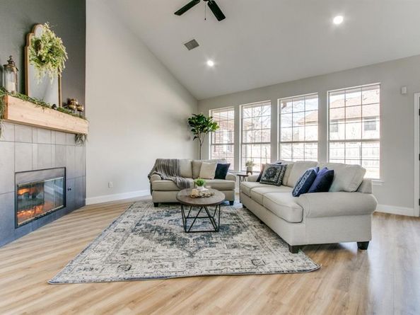 6606  Carriage Drive , Colleyville Texas 76034