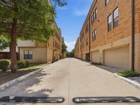 644 E Bluff Street , Fort Worth Texas 76102
